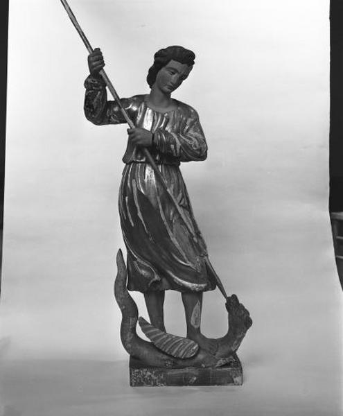 Statue : saint Michel