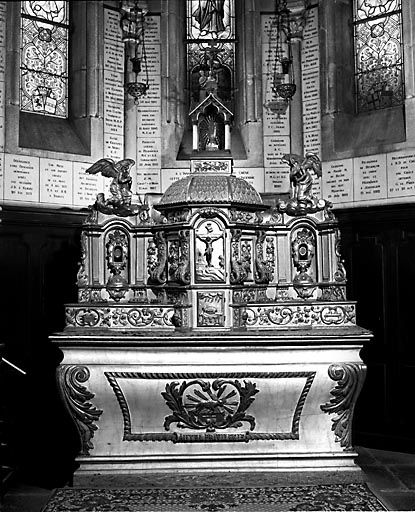 Autel, retable, tabernacle (ensemble du maître-autel)