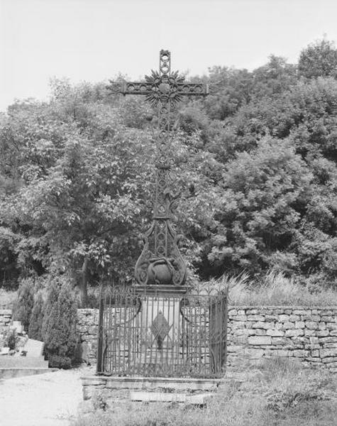 Croix de cimetière