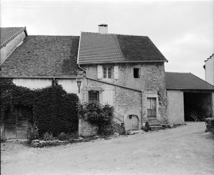 Façade antérieure.