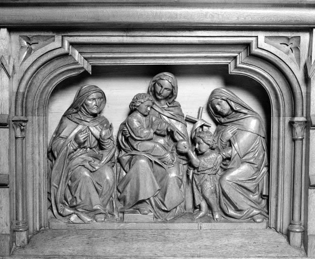 Autel-retable latéral gauche : scène sculptée du tombeau , la Sainte-Famille.