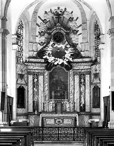 Autel, gradin d'autel, tabernacle, retable (ensemble du maître-autel)