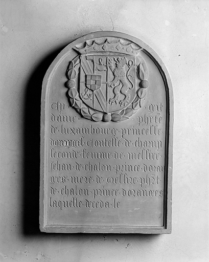 Epitaphe de Philiberte de Luxembourg. - © Région Franche-Comté, Inventaire du patrimoine, ADAGP