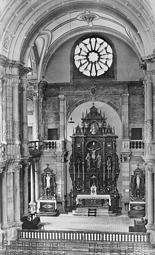 Vue intérieure du choeur de l'église, 1ère moitié 20e siècle.