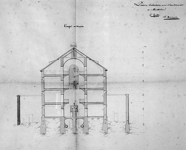 Projet de reconstruction de la prison au même endroit. Coupe transversale, 1841.