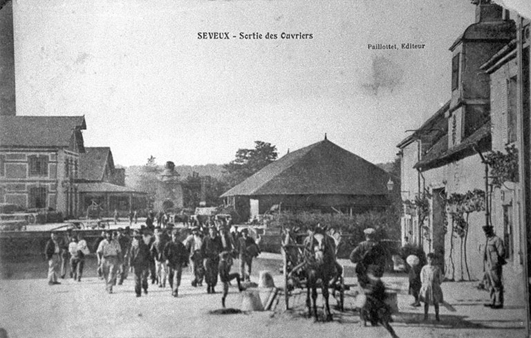 Seveux - Sortie des ouvriers.