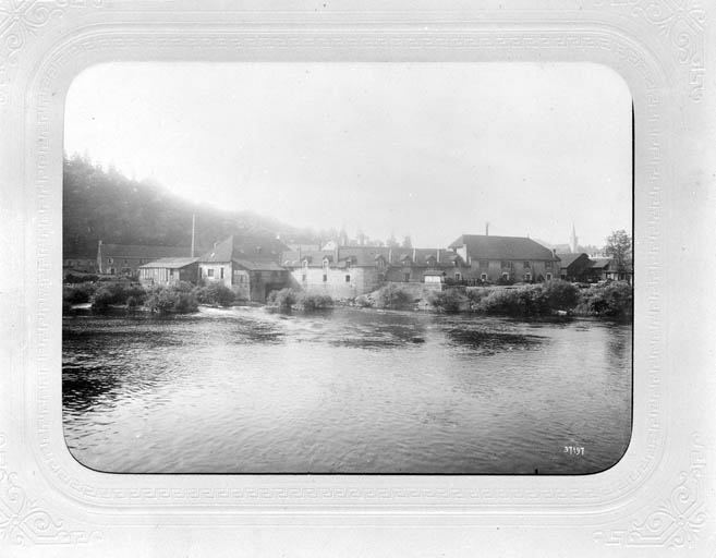 La Vieille Forge vue de la Forge Neuve, à la fin du 19e siècle.