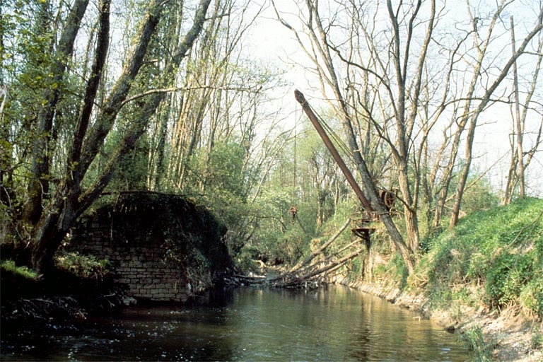 Forge Neuve. Le port (N) : entrée du canal.