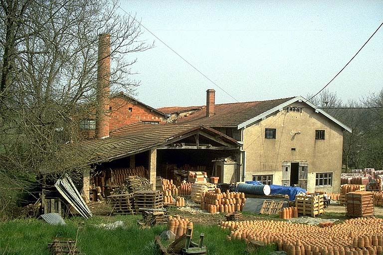 Poterie et briqueterie Martin, Etrepigney.