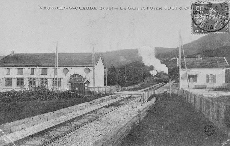 Vaux-lès-St-Claude (Jura) - La Gare et l'Usine Gros et Cie.