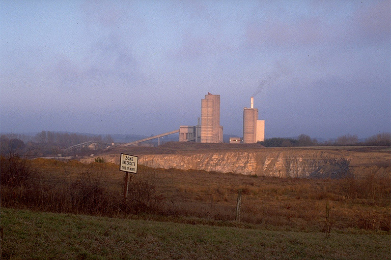 Vue d'ensemble, depuis l'ouest.