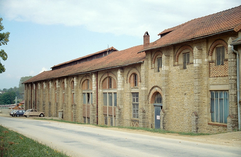 Briqueterie et tuilerie Emile Jacob, Commenailles : ateliers de fabrication.
