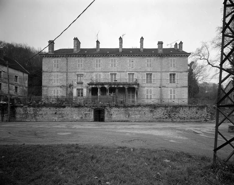 Façade antérieure de la Gérance.