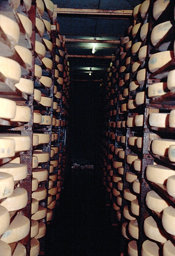 Intérieur d'une pièce d'affinage.
