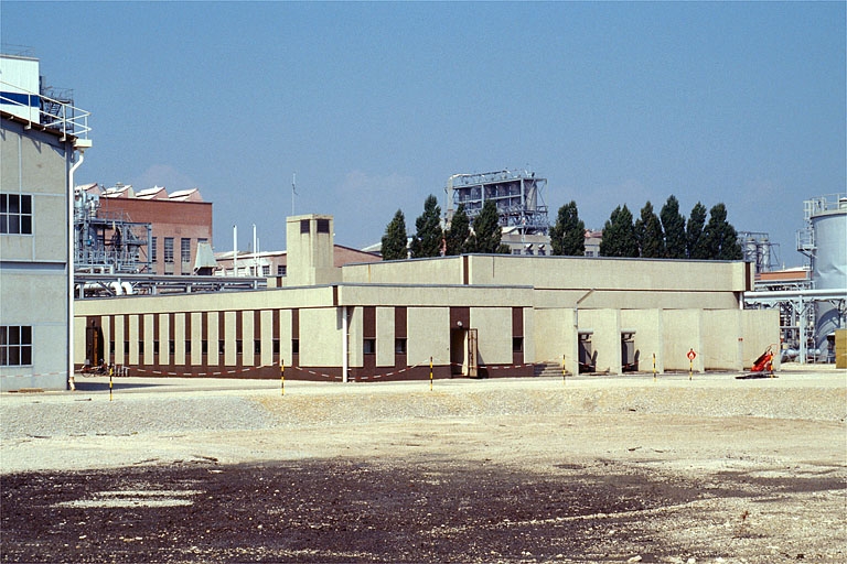 Salle de contrôle type blockaus du P79 (29).