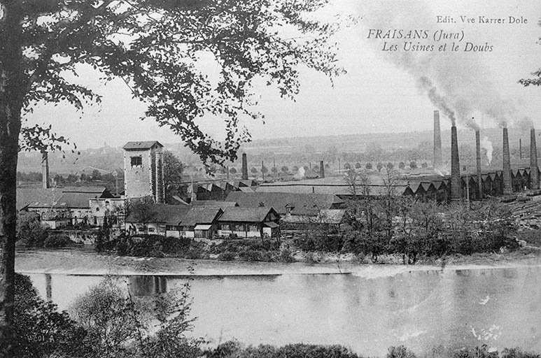 Fraisans (Jura). Les Usines et le Doubs vus de l'est.