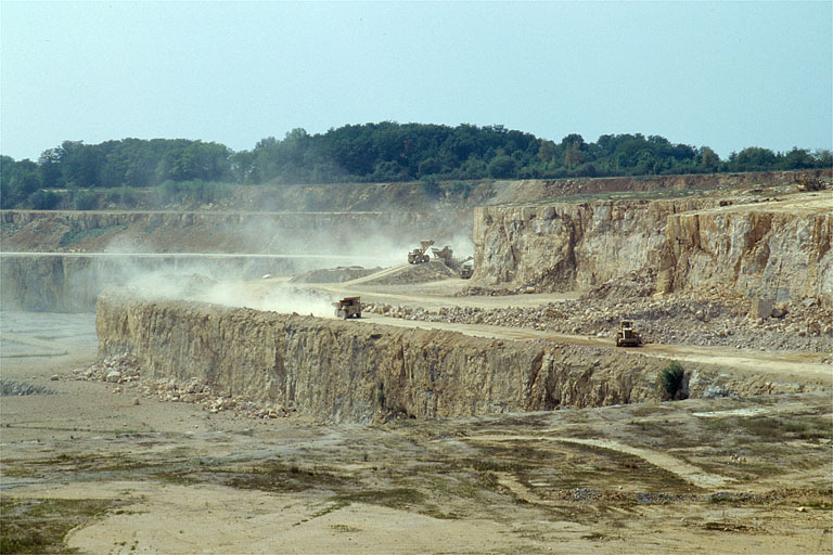 La carrière vue de l'est.
