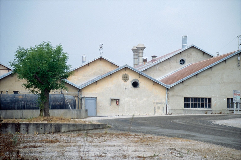 Usine de grès et de porcelaine des Ets Jacob-Delafon et Cie, Damparis.