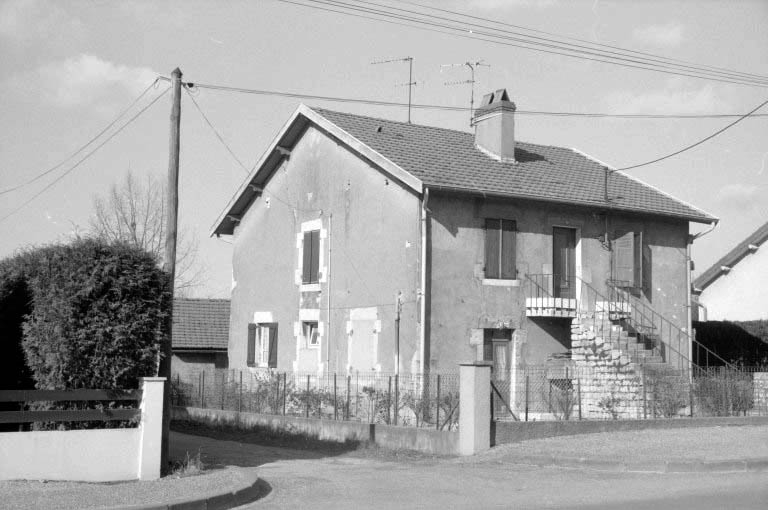 Cité ouvrière, partie sud : Maison de la Carrière (2).