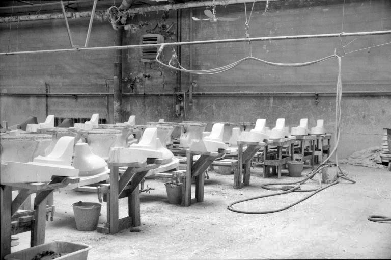 Atelier de coulage C (9) : bancs de coulage.
