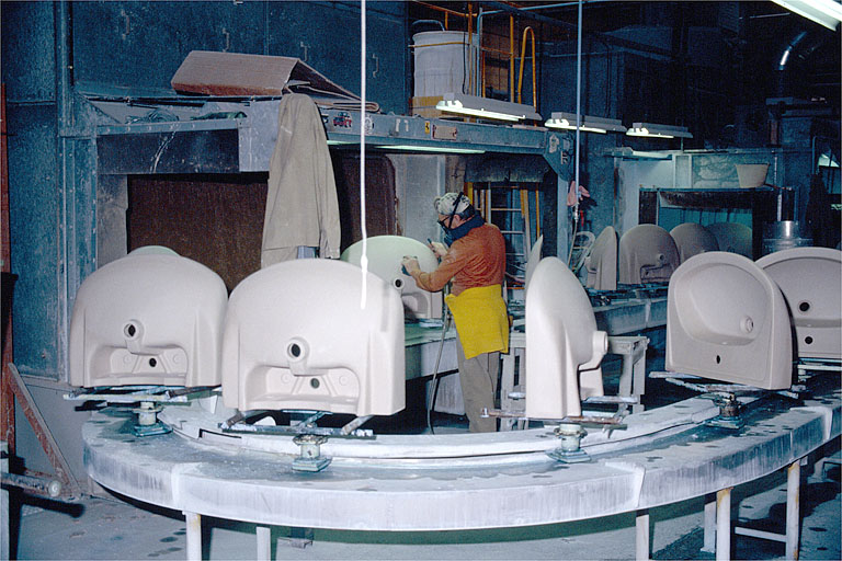 Atelier (9) : chaîne d'émaillage.