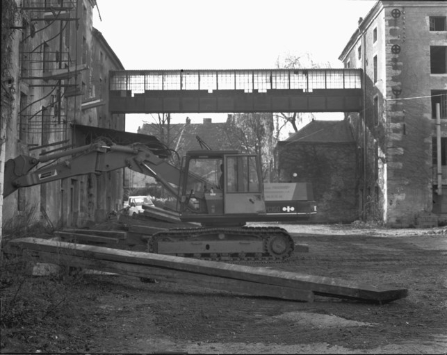 Vue rapprochée de la passerelle en 1989.