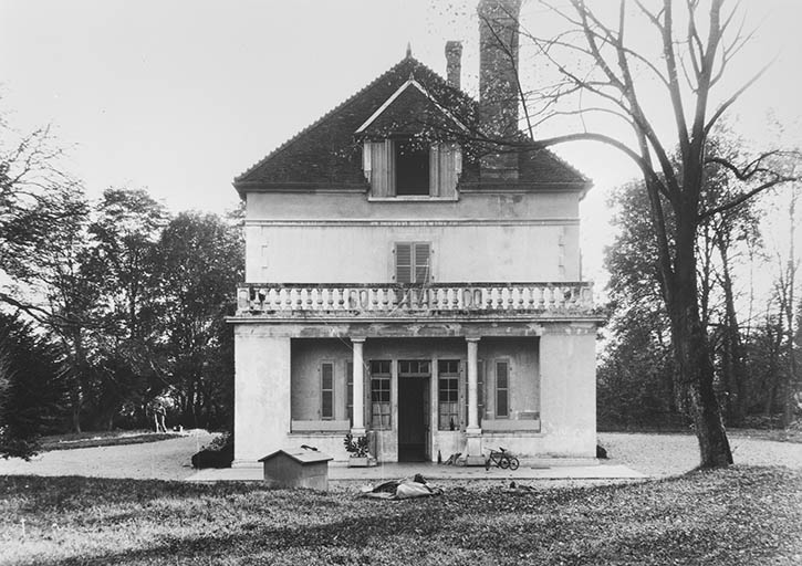 Logement patronal du Clos de Belvoye, façade latérale droite.