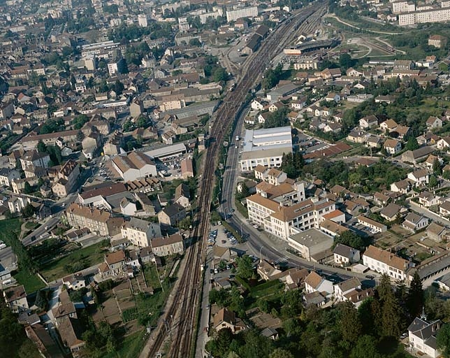 Vue aérienne des usines 1 et 2, depuis le sud.