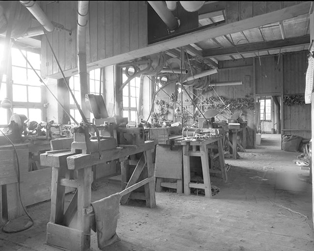 Intérieur de l'atelier d'ébauchage.