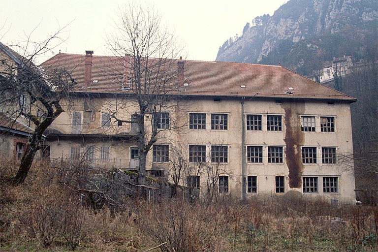 Façade postérieure de l'atelier de fabrication.