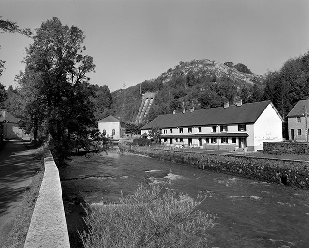 Vue d'ensemble depuis l'aval.