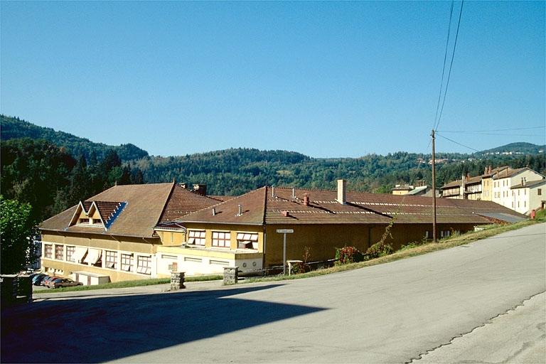 Nouvelle usine, vue depuis le nord-est.
