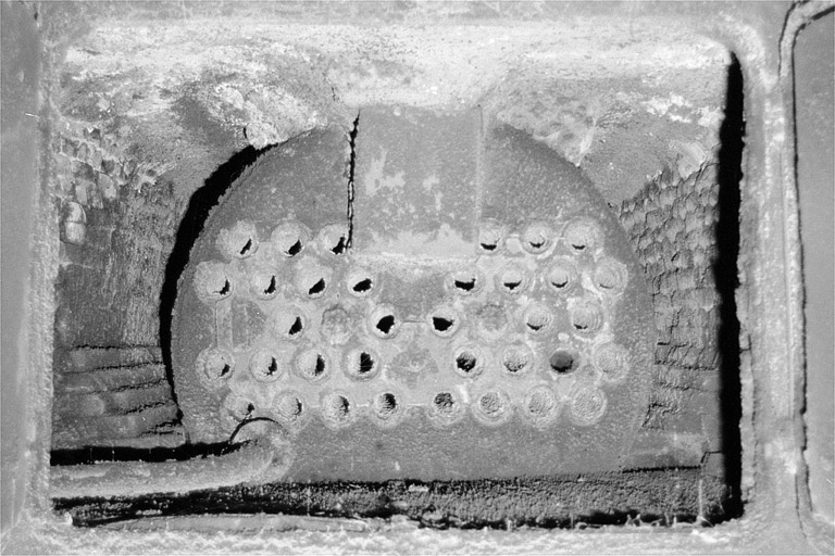 Chaudière de la machine à vapeur : intérieur.