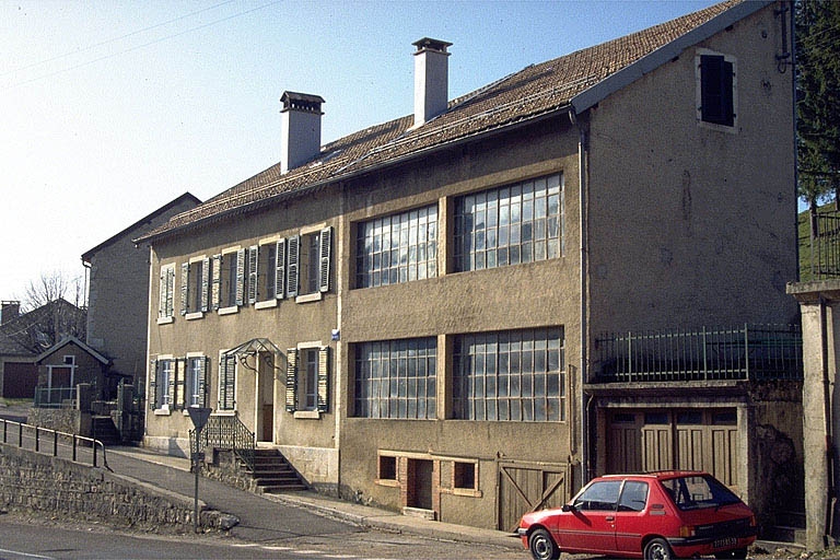 Façade antérieure.