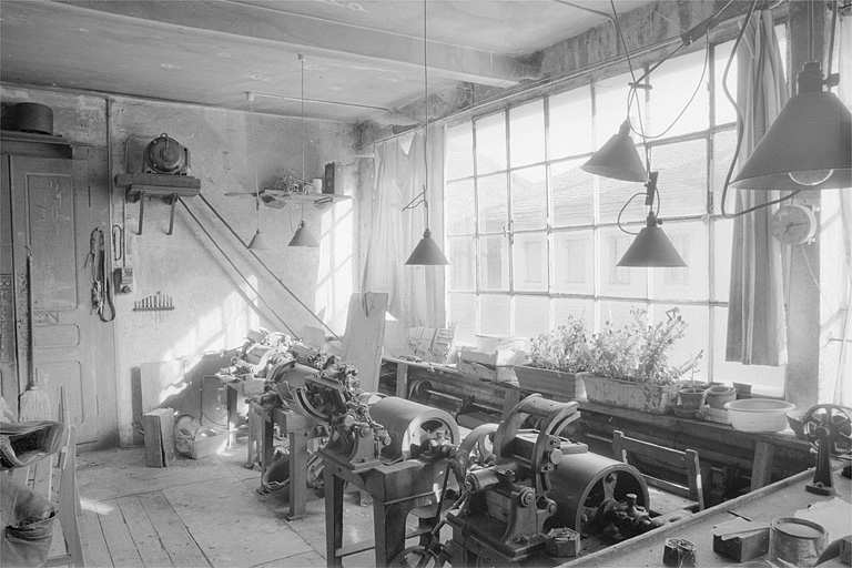 Intérieur de l'atelier de fabrication.