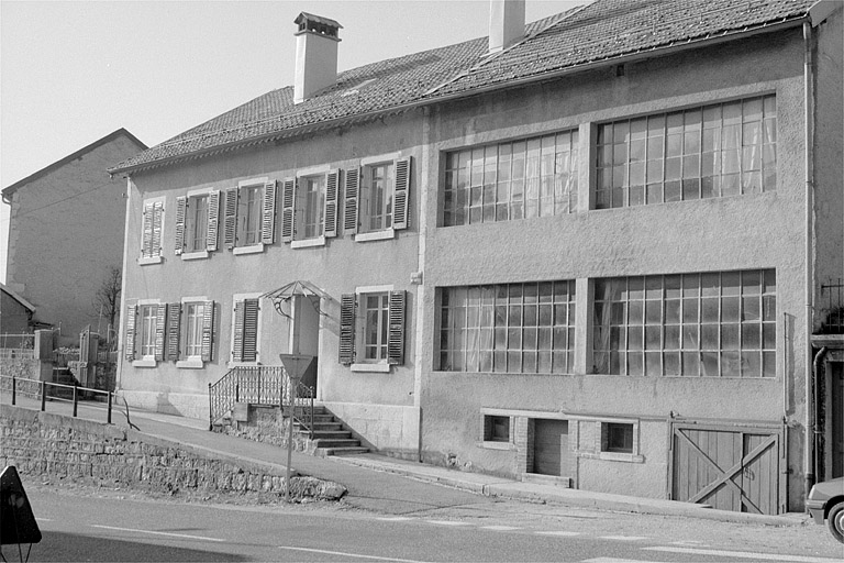 Façade antérieure.