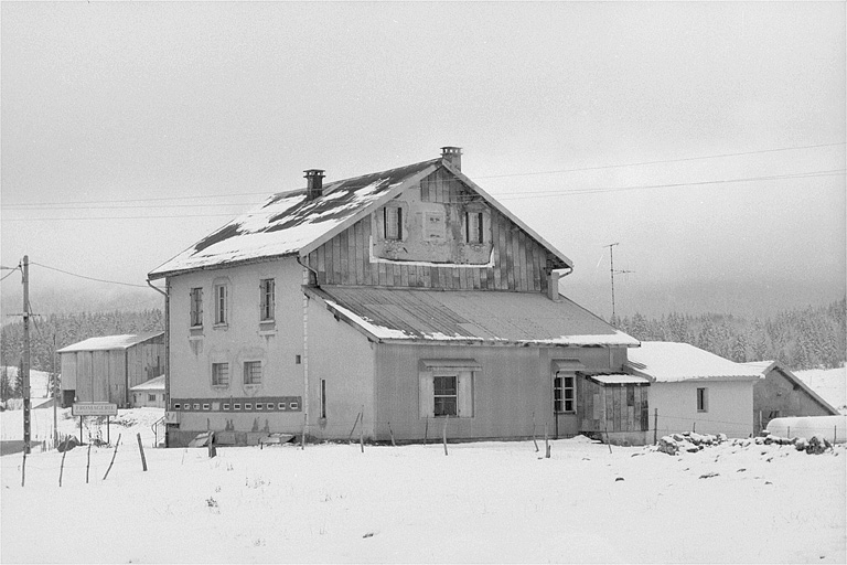 Fromagerie : façades postérieure et latérale droite.