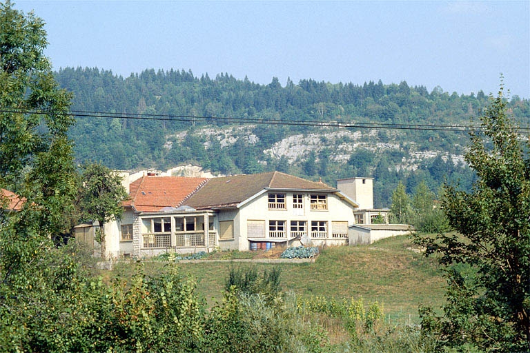 Façade postérieure.