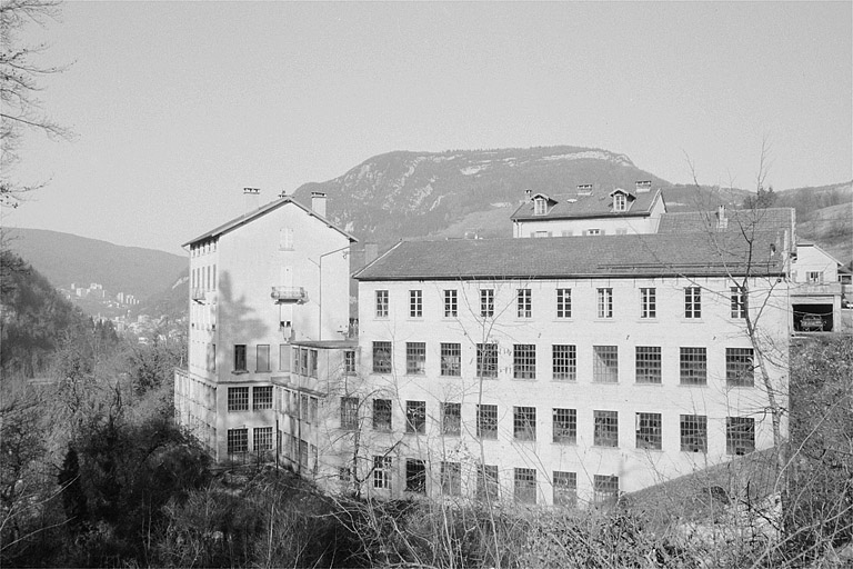 Usine vue du sud.