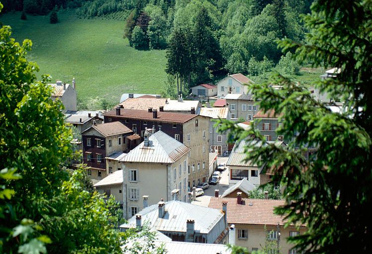 Vue d'ensemble depuis le nord-est.