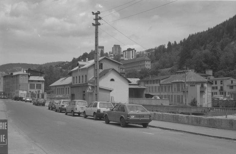 Vue d'ensemble depuis le sud-ouest.
