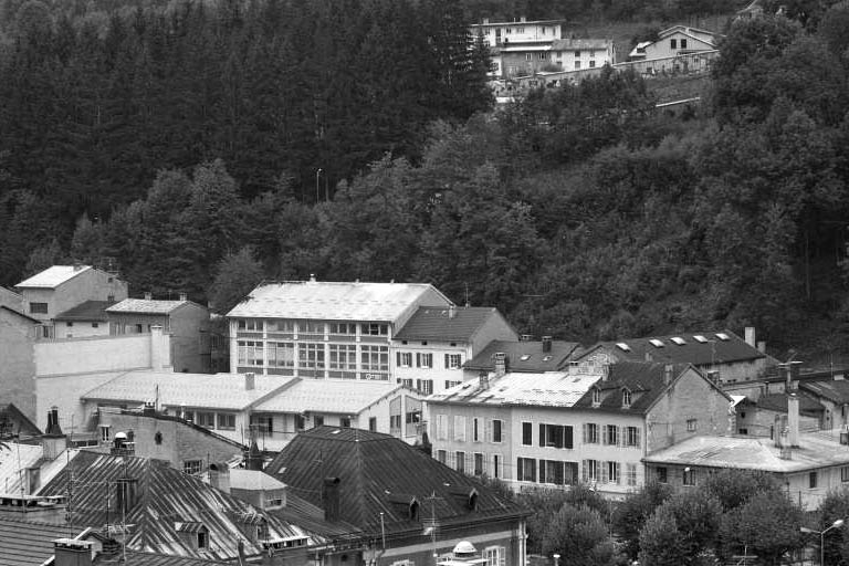 Vue d'ensemble depuis l'est.