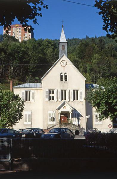 Façade antérieure.