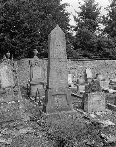 Tombeau de Simon Lévy