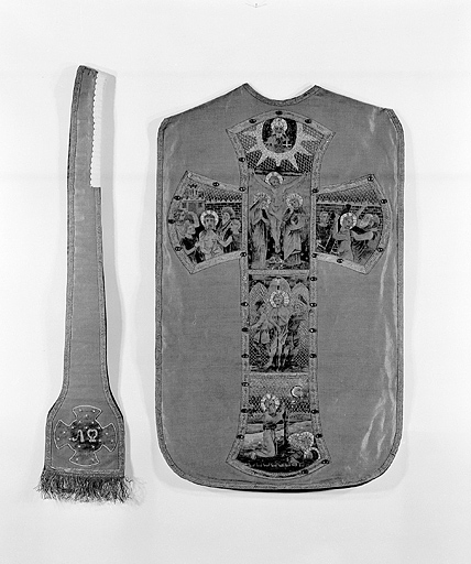 Chasuble, étole