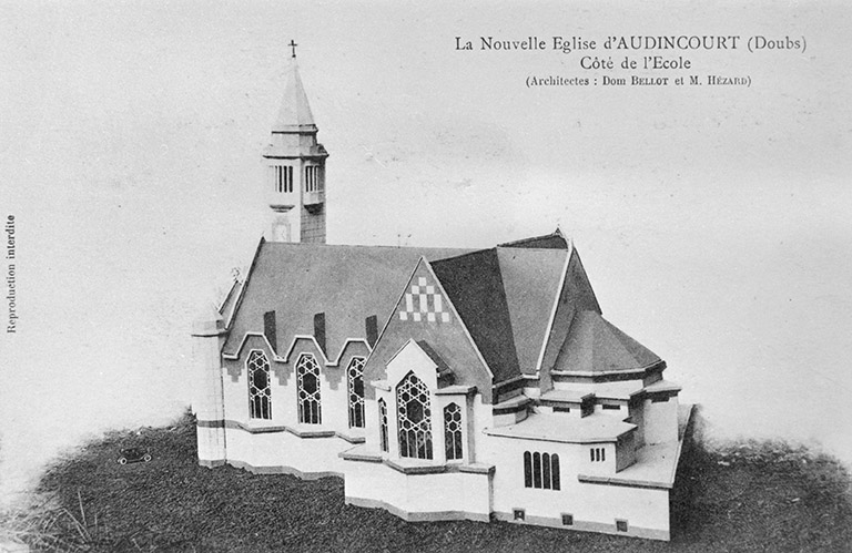 La Nouvelle Eglise d'AUDINCOURT. - Côté de l'Ecole (Architectes : Dom BELLOT et M. HEZARD).