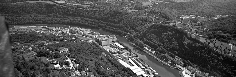 Vue aérienne panoramique depuis le nord.