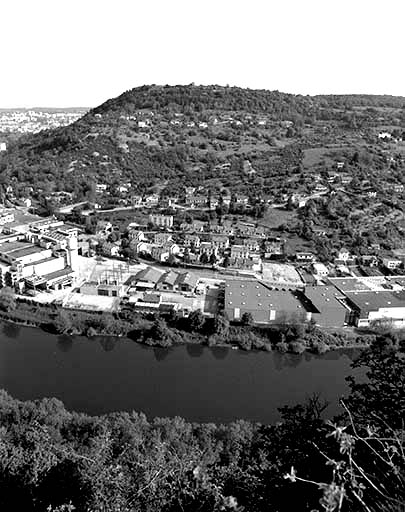 Vue panoramique partielle depuis le sud : 3ème volet.
