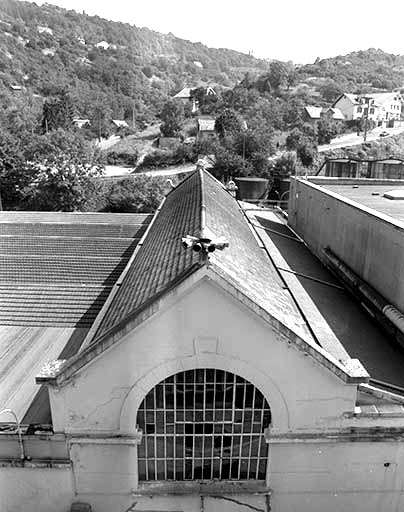 Chaufferie vue depuis le bâtiment de la 1ère filature tergal [TF1].
