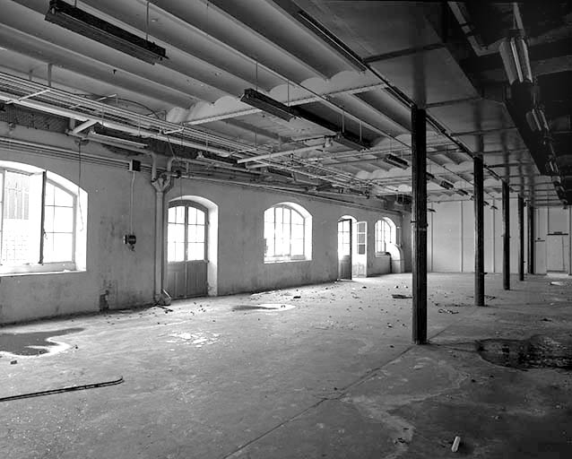 Ancien atelier au 1er étage de la cantine.